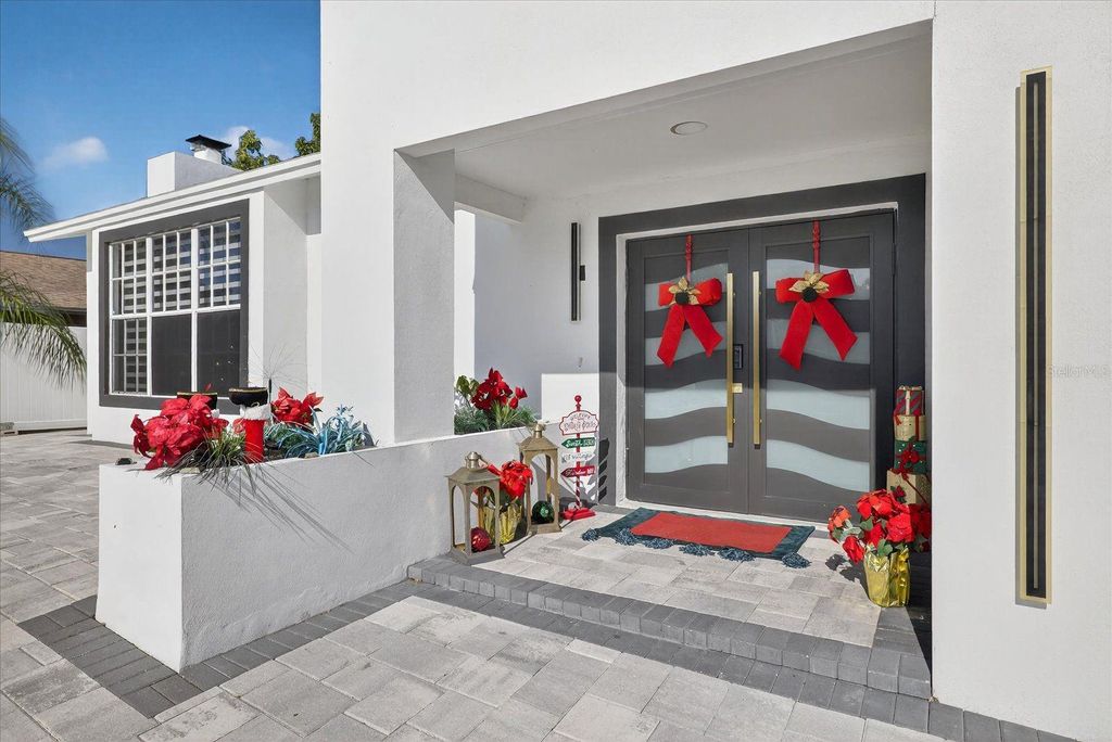 Photo of 7613 Rustic Dr, Tampa, FL 33634 (MLS # TB8480992)