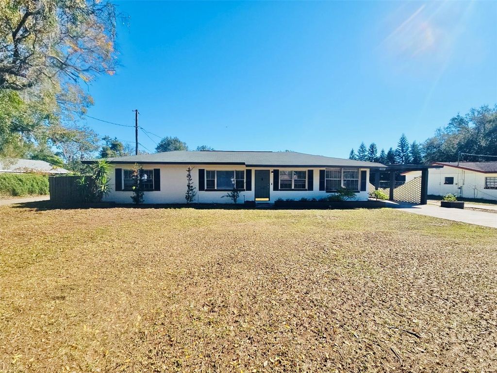 Photo of 1607 Bell Shoals Road, Brandon, FL 33511 (MLS # TB8491275)