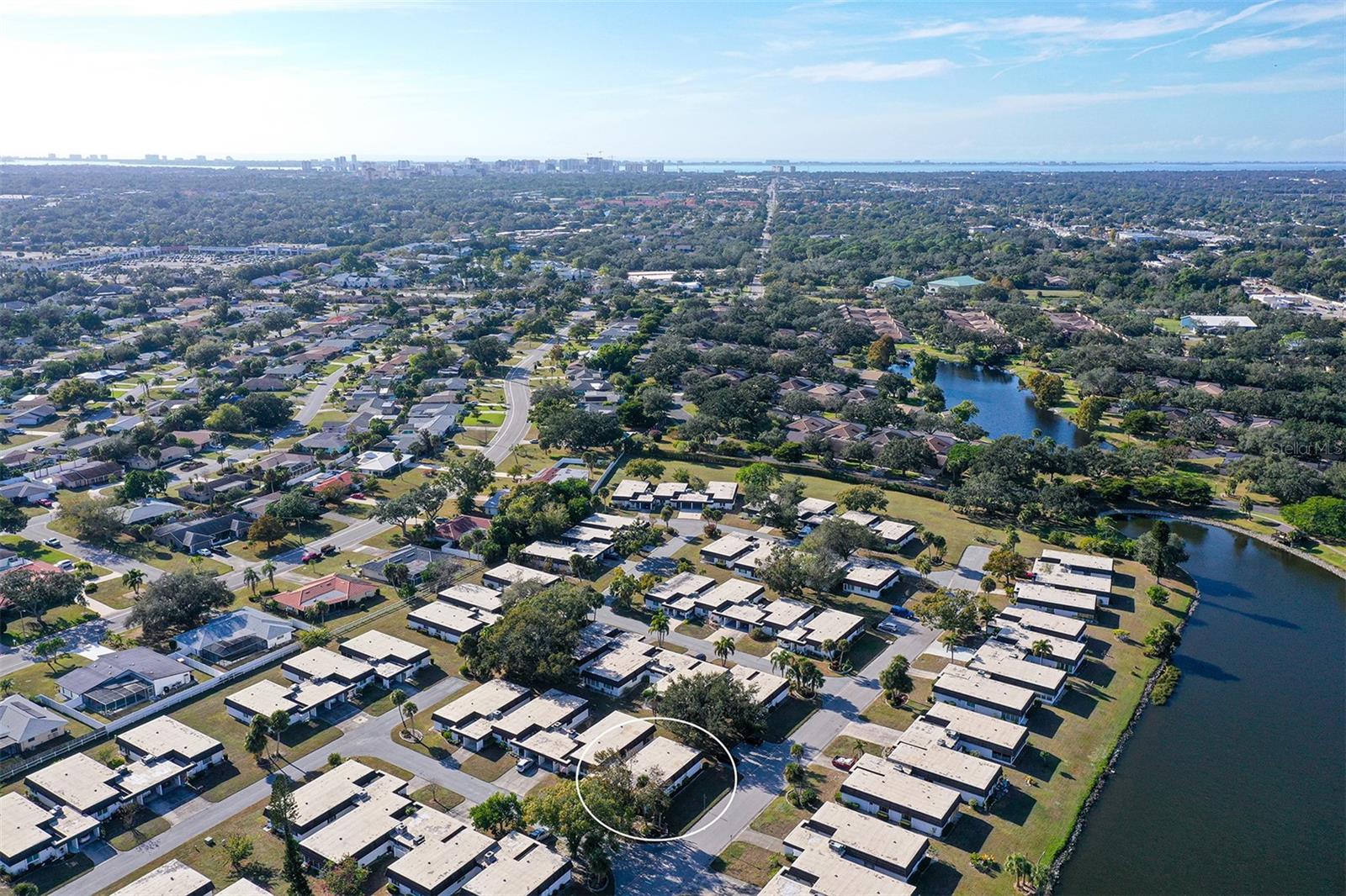 GLEN OAKS RIDGE VILLAS 1 - Residential