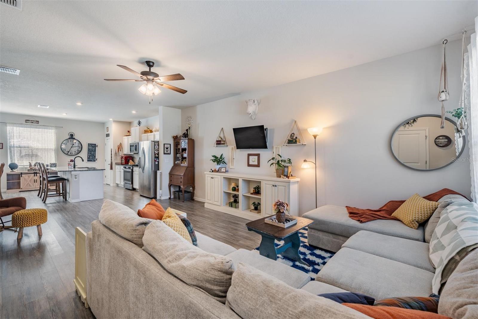 ASTURIA PH 3 - Residential