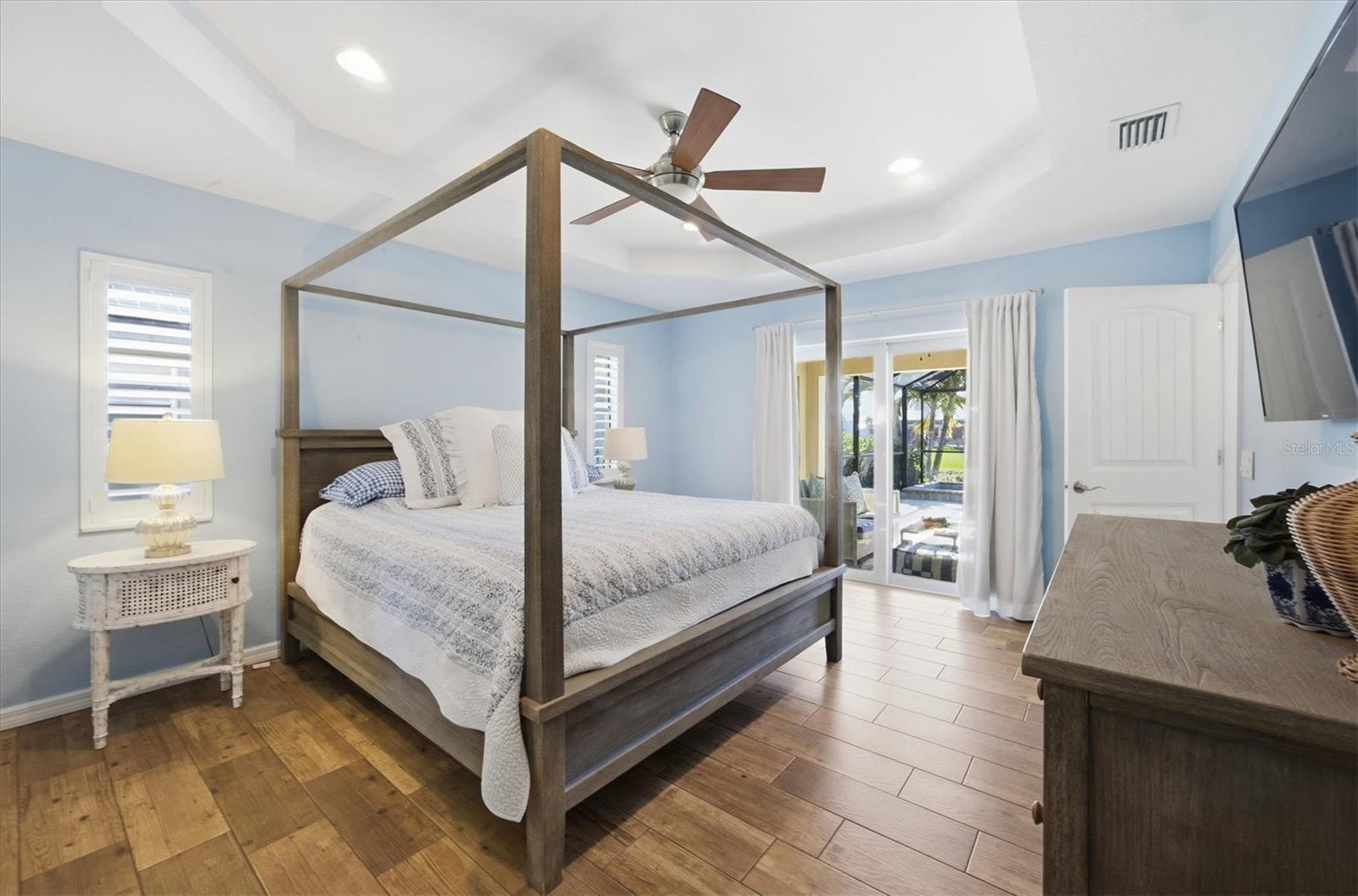 ROTONDA WEST LONG MEADOW - Residential