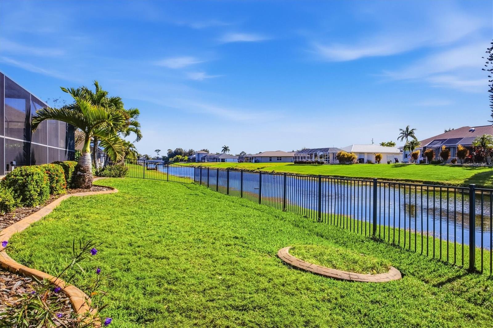 ROTONDA WEST LONG MEADOW - Residential