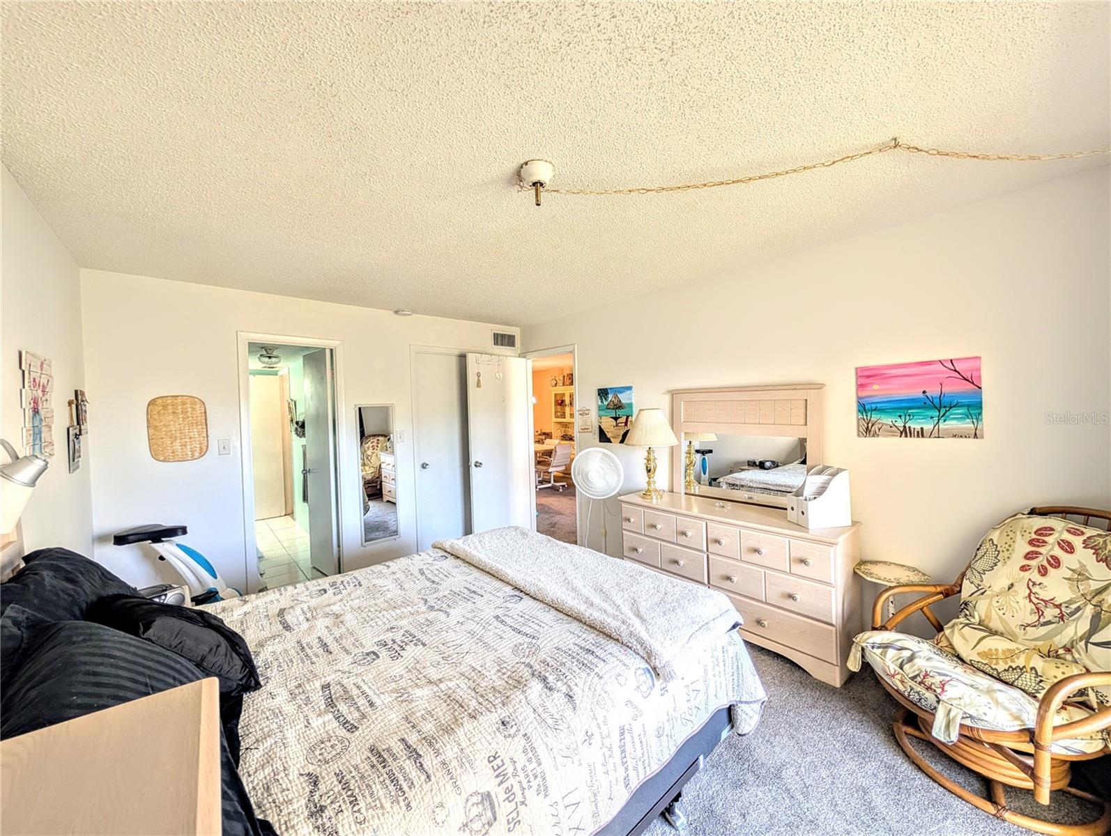 BAYSHORE ON THE LAKE APTS II SEC 2 - Residential