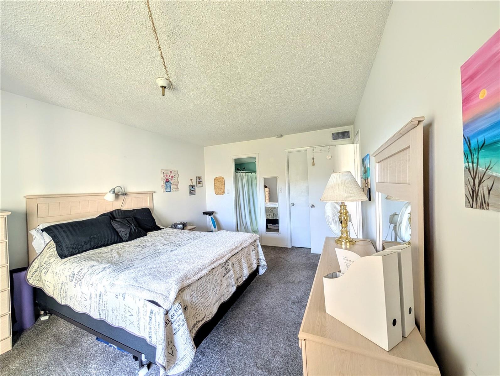 BAYSHORE ON THE LAKE APTS II SEC 2 - Residential