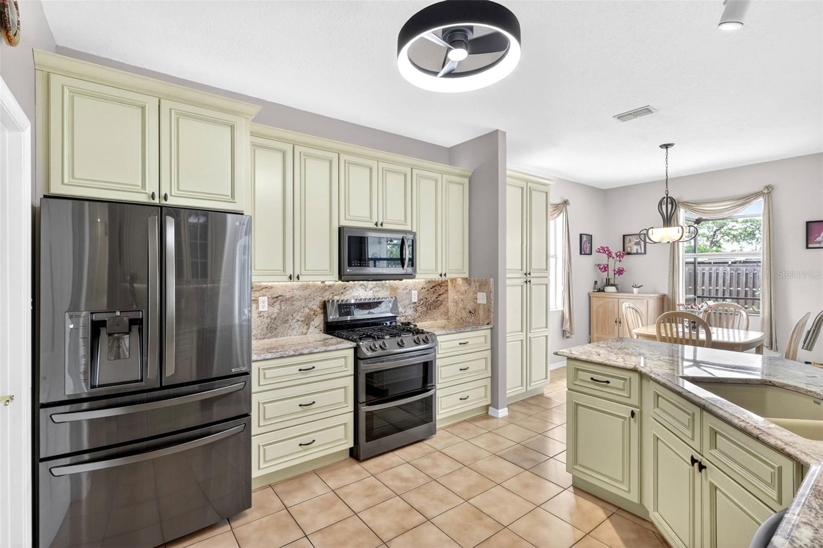 5425 MATTHEW COURT