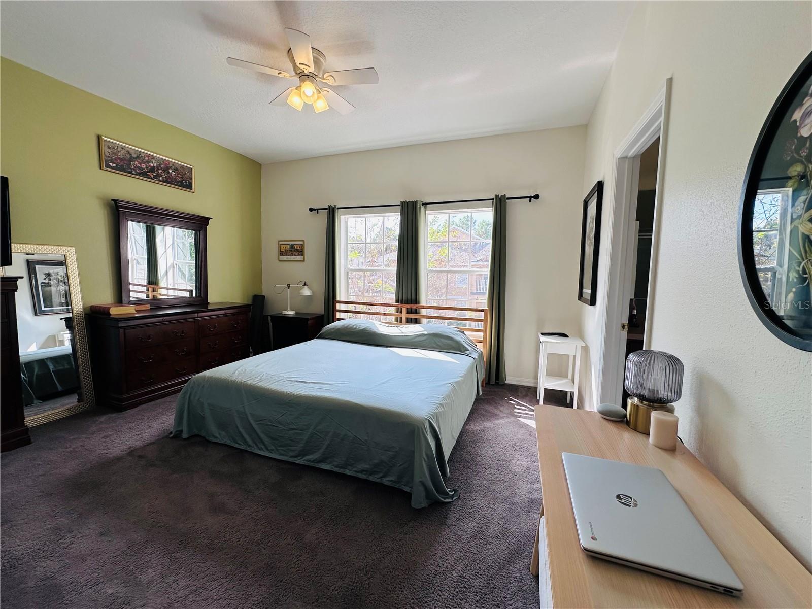 VILLAS/EAST PARK - Residential