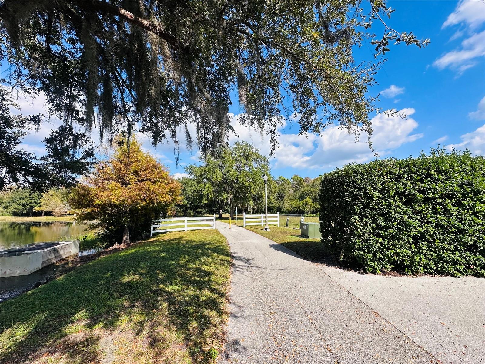 VILLAS/EAST PARK - Residential