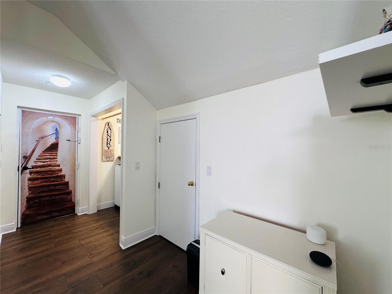 VILLAS/EAST PARK - Residential