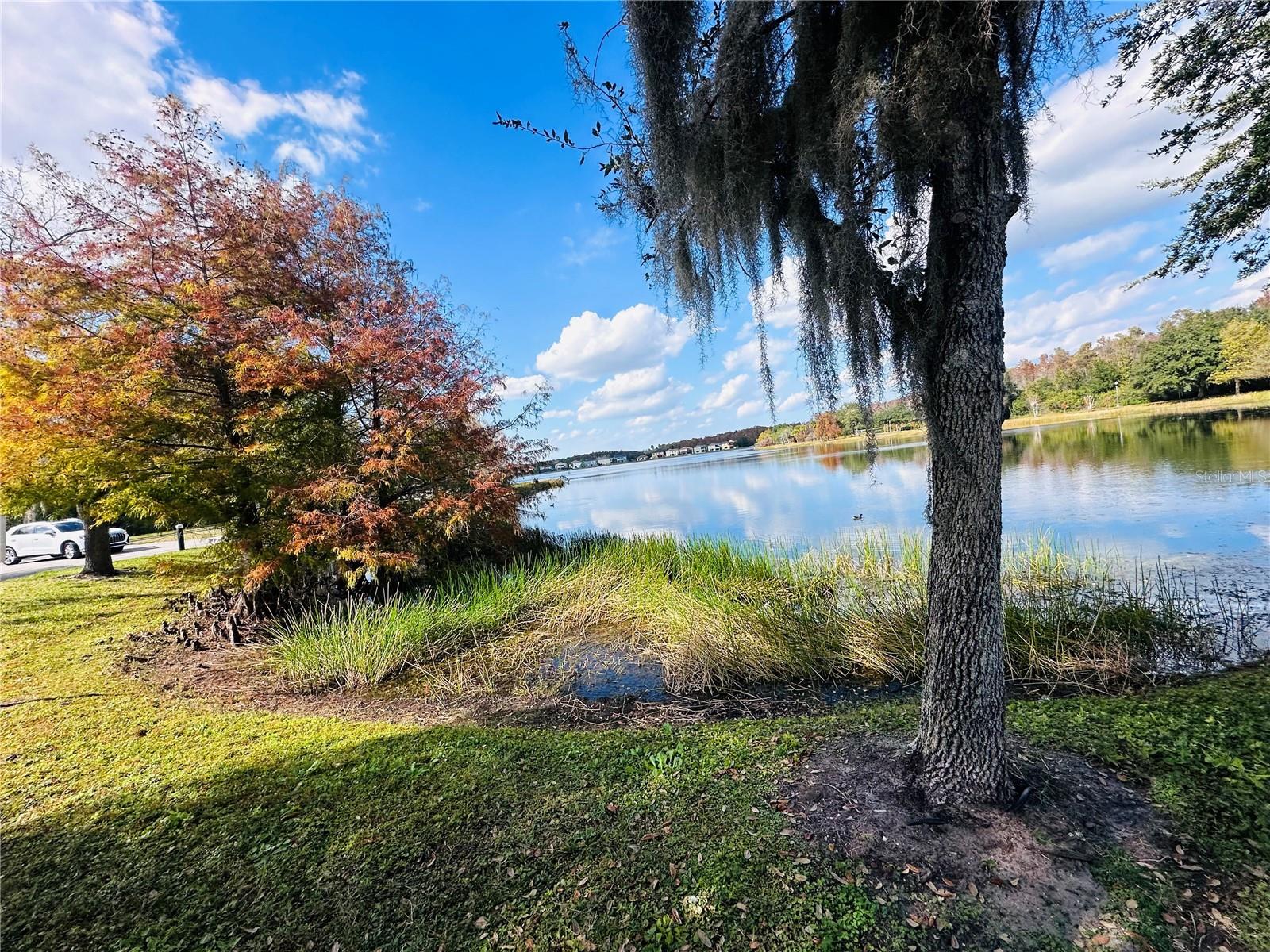 VILLAS/EAST PARK - Residential