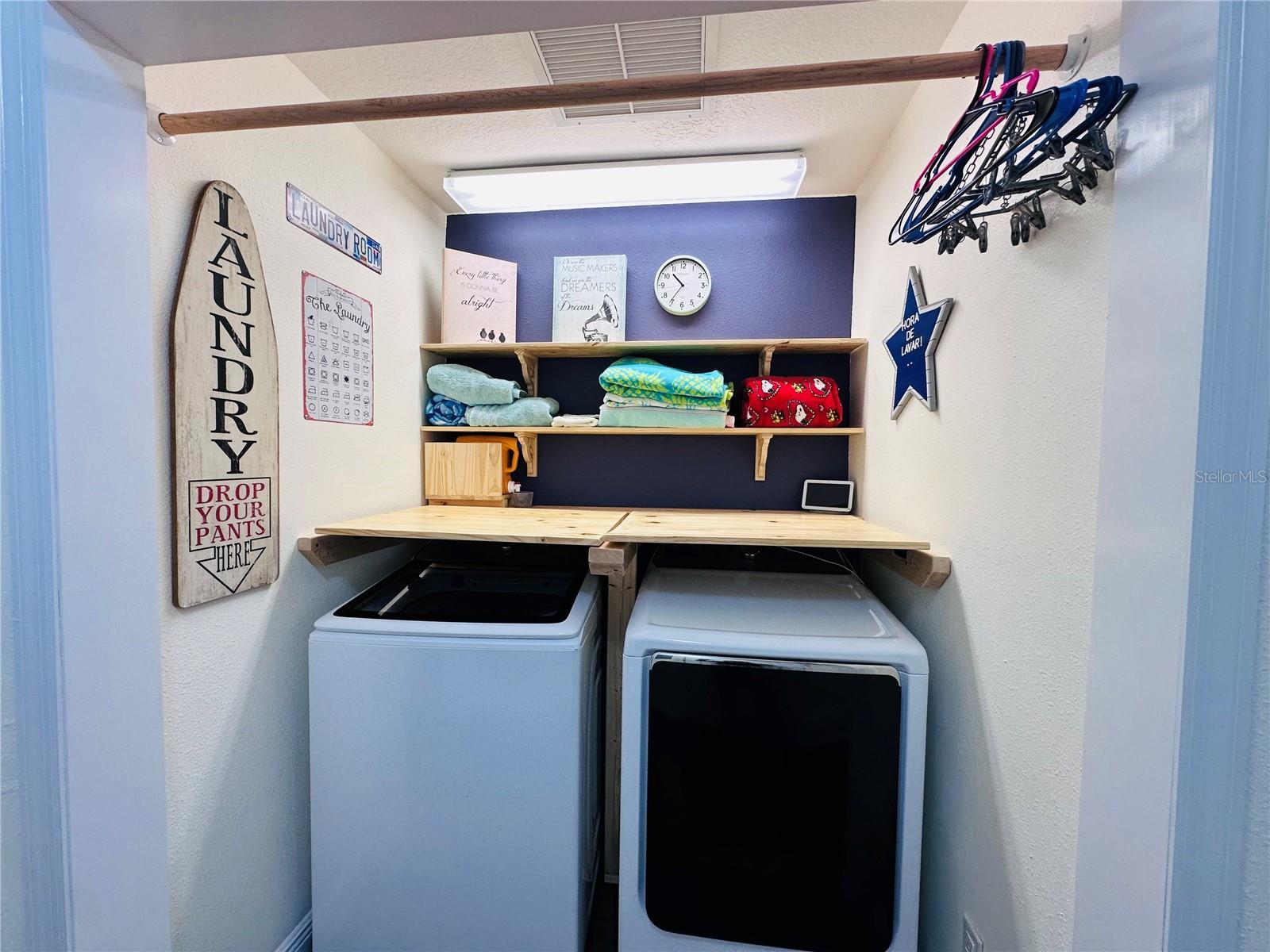 VILLAS/EAST PARK - Residential