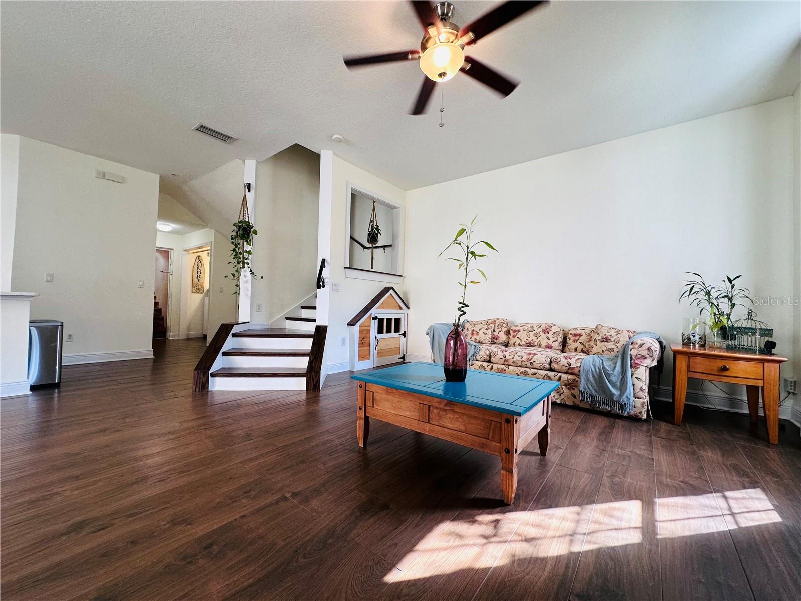 VILLAS/EAST PARK - Residential