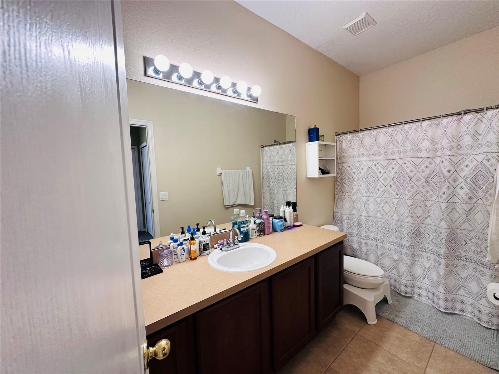 VILLAS/EAST PARK - Residential