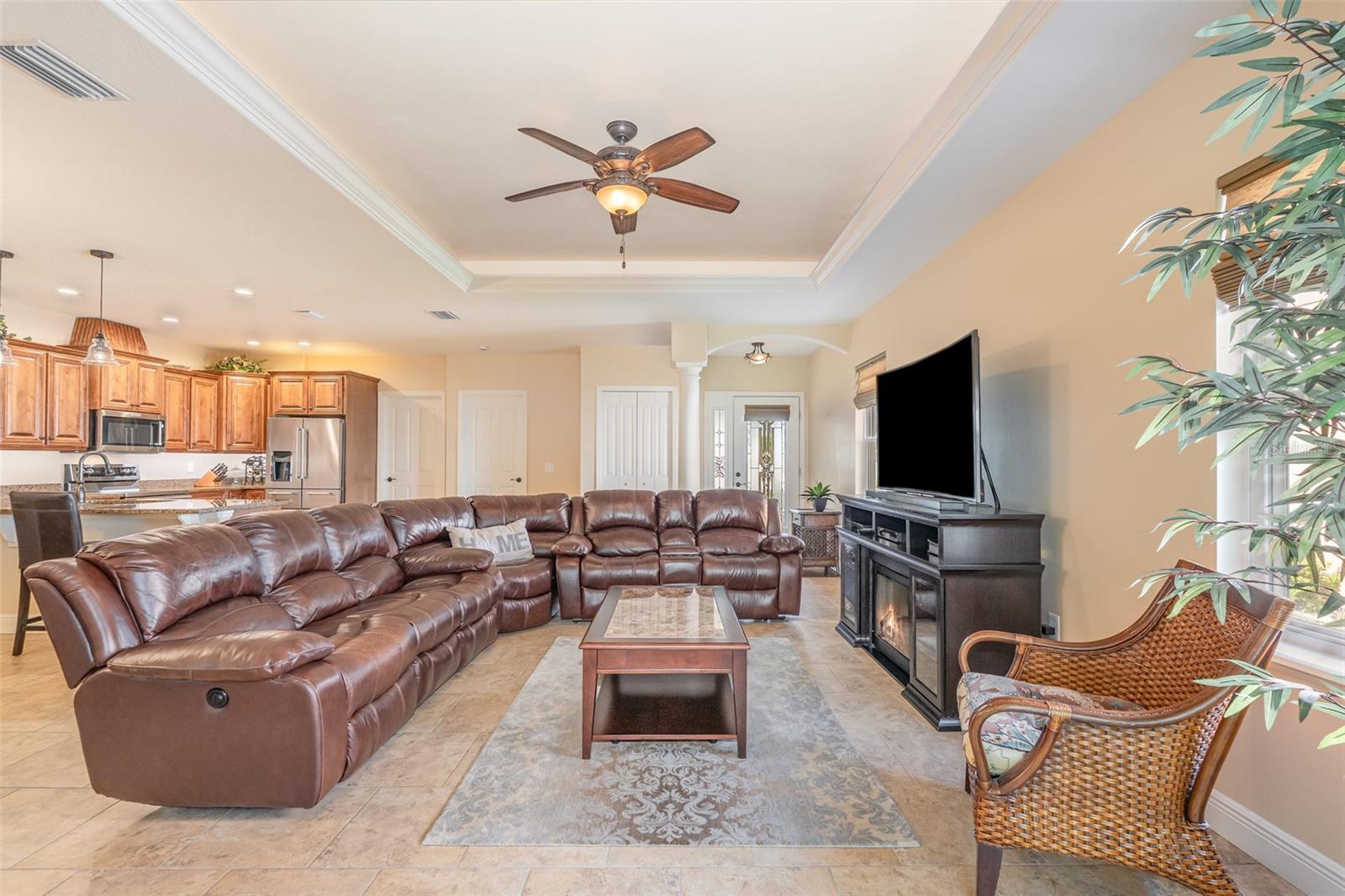 THE GREAT OUTDOORS XIX - Residential