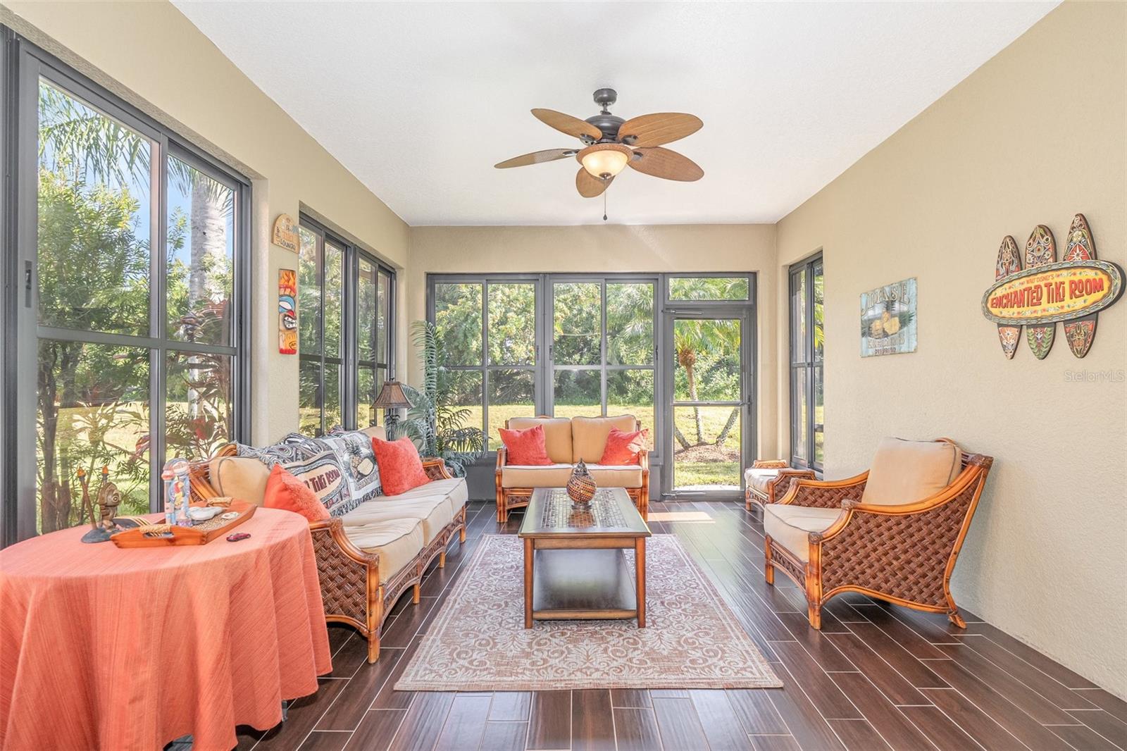 THE GREAT OUTDOORS XIX - Residential