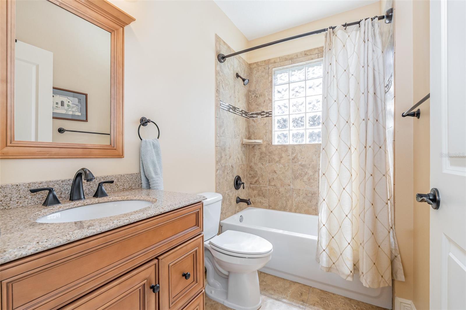 THE GREAT OUTDOORS XIX - Residential