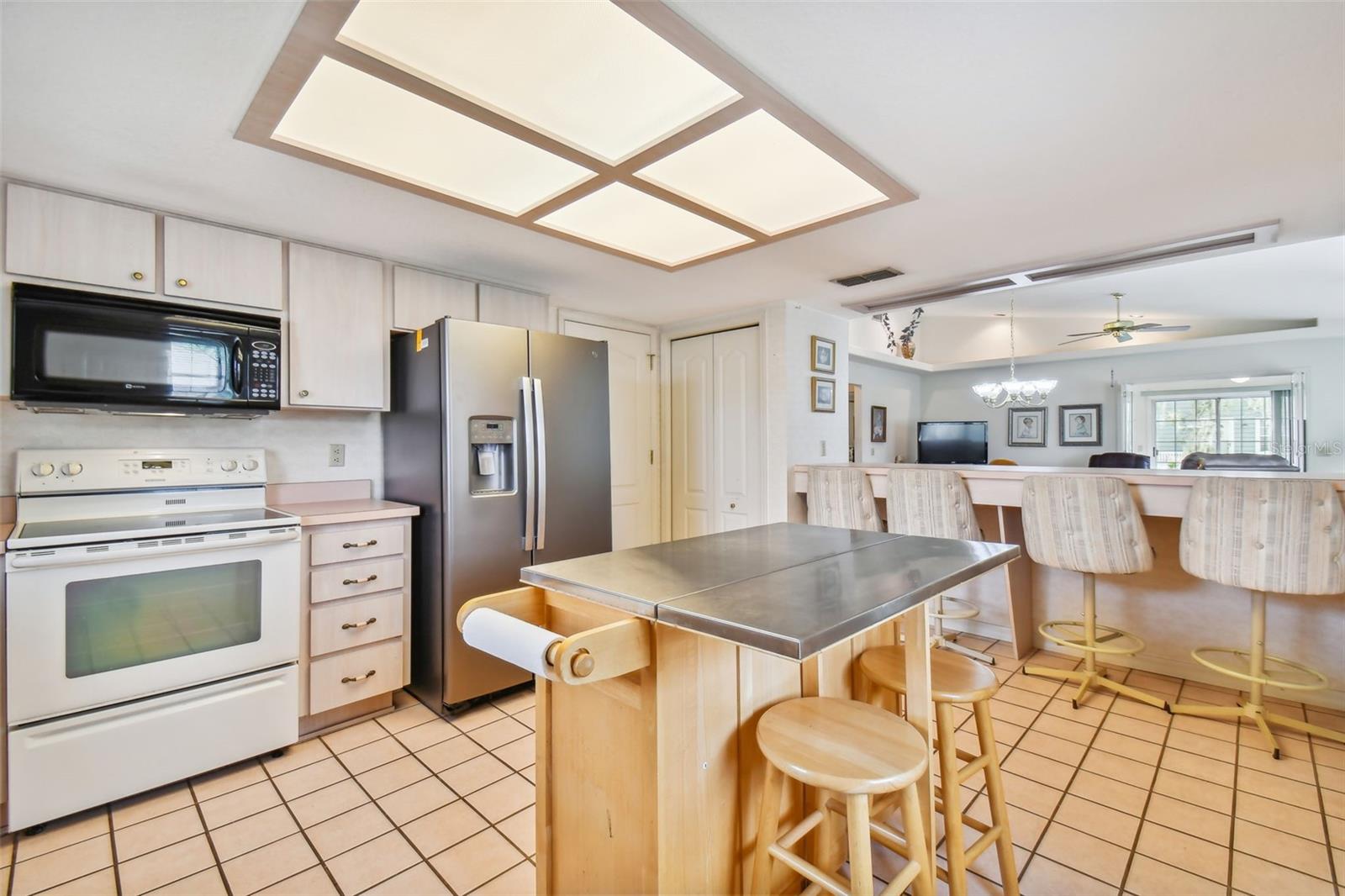 WEDGEWOOD MANOR PH 01 02 - Residential