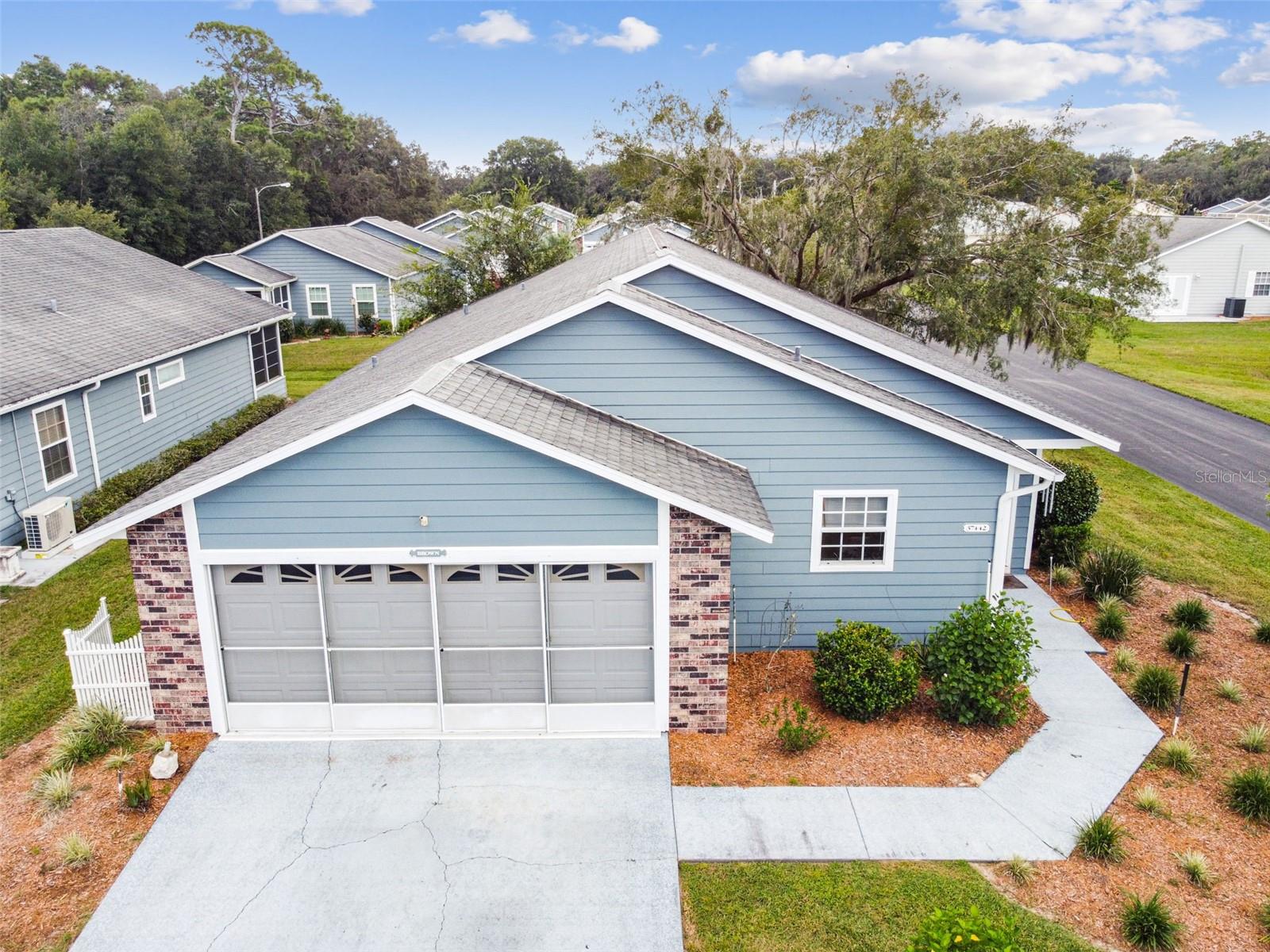 WEDGEWOOD MANOR PH 01 02 - Residential