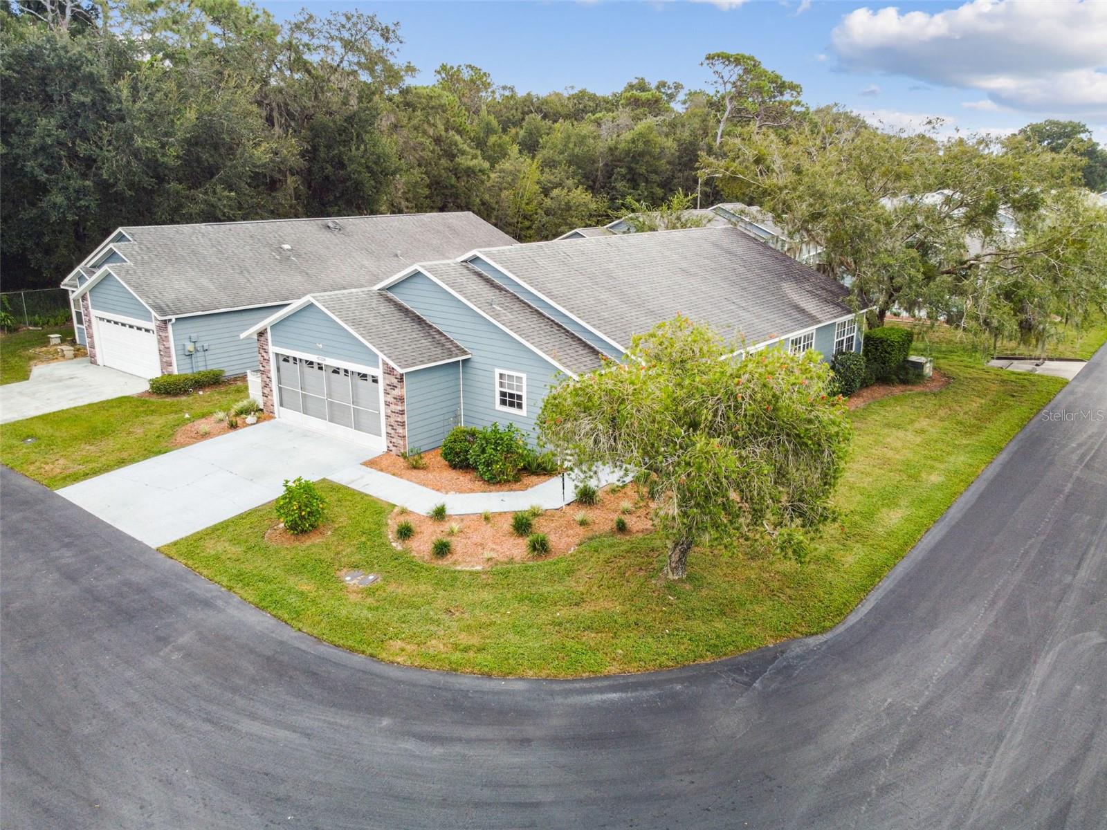 WEDGEWOOD MANOR PH 01 02 - Residential