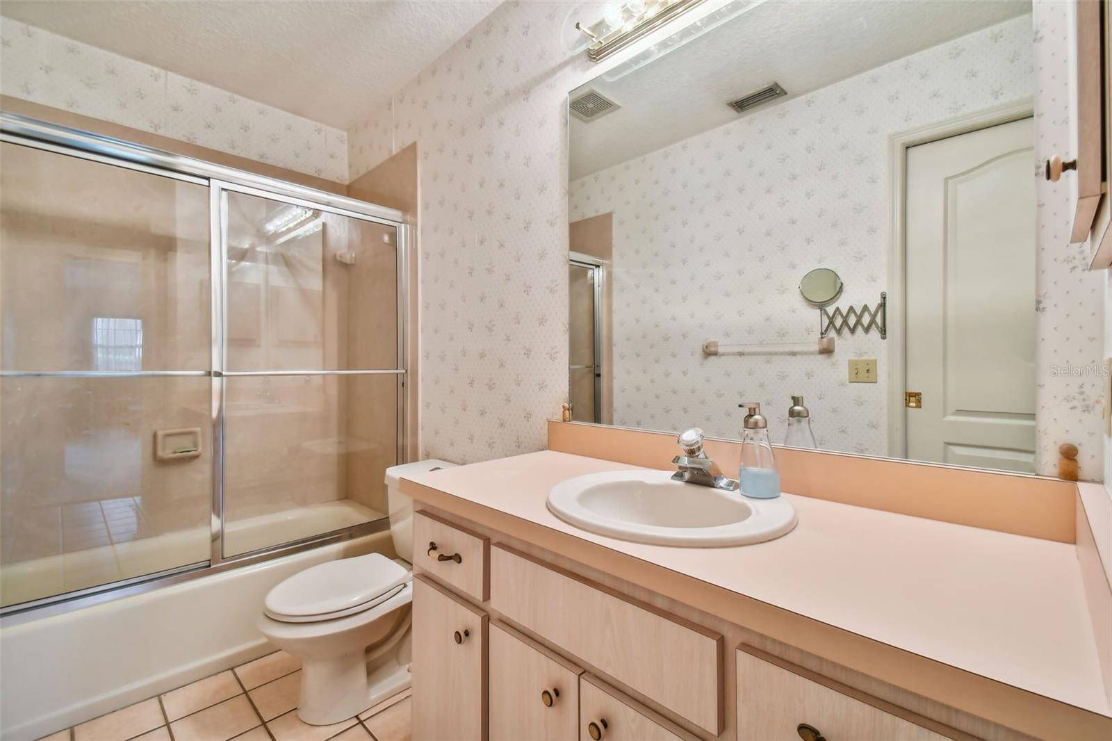 WEDGEWOOD MANOR PH 01 02 - Residential