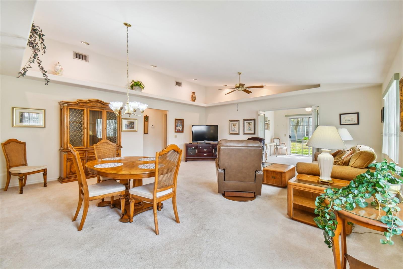 WEDGEWOOD MANOR PH 01 02 - Residential