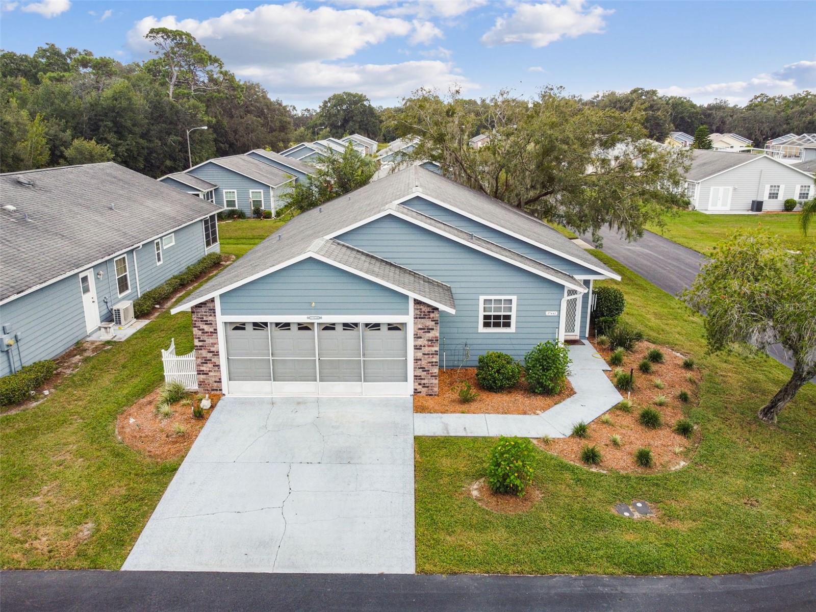 WEDGEWOOD MANOR PH 01 02 - Residential