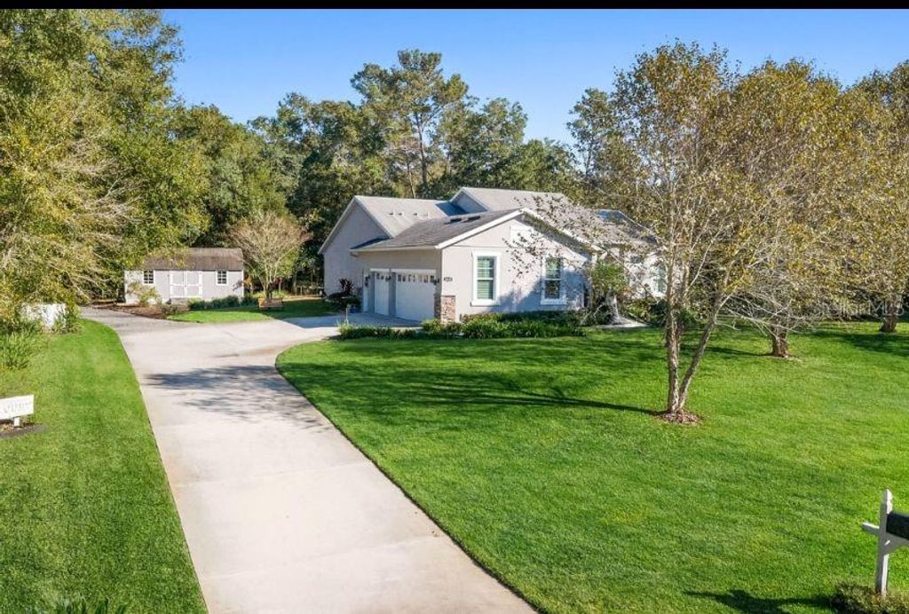 Photo of 3517 Tyngsbourgh Drive, Deland, FL 32720 (MLS # V4946058)