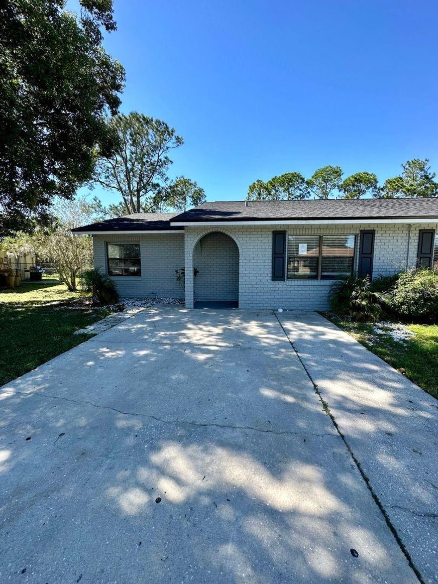 $500 off first months rent!!  Welcome to this charming 2-bedroom, 2-bathroom house located in the desirable Kissimmee, FL. This cozy home offers a comfortable and convenient living experience. Step inside and be greeted by a spacious living area that is perfect for relaxation and entertainment. The brand new kitchen is equipped with all the essentials, making meal preparation a breeze. Enjoy the convenience of having basic cable and internet included, allowing you to stay connected and entertained. The screened lanai provides a peaceful outdoor space where you can unwind and enjoy the beautiful Florida weather. With its prime location, this house is just a short distance away from shopping, dining, and entertainment options. Don't miss out on the opportunity to make this house your home. Contact us today to schedule a tour and experience the comfort and convenience this house has to offer.