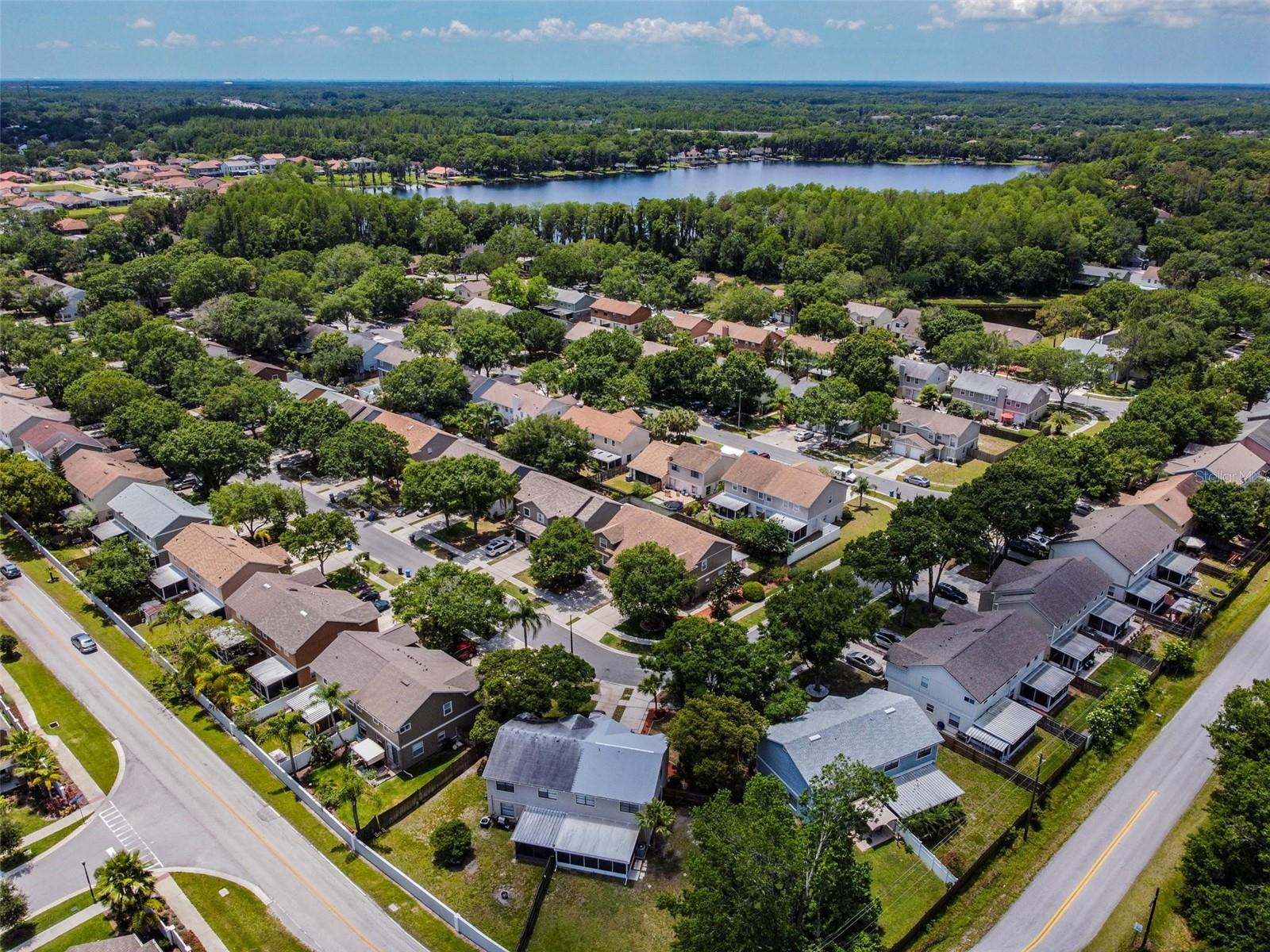 LE CLARE SHORES - Residential Lease