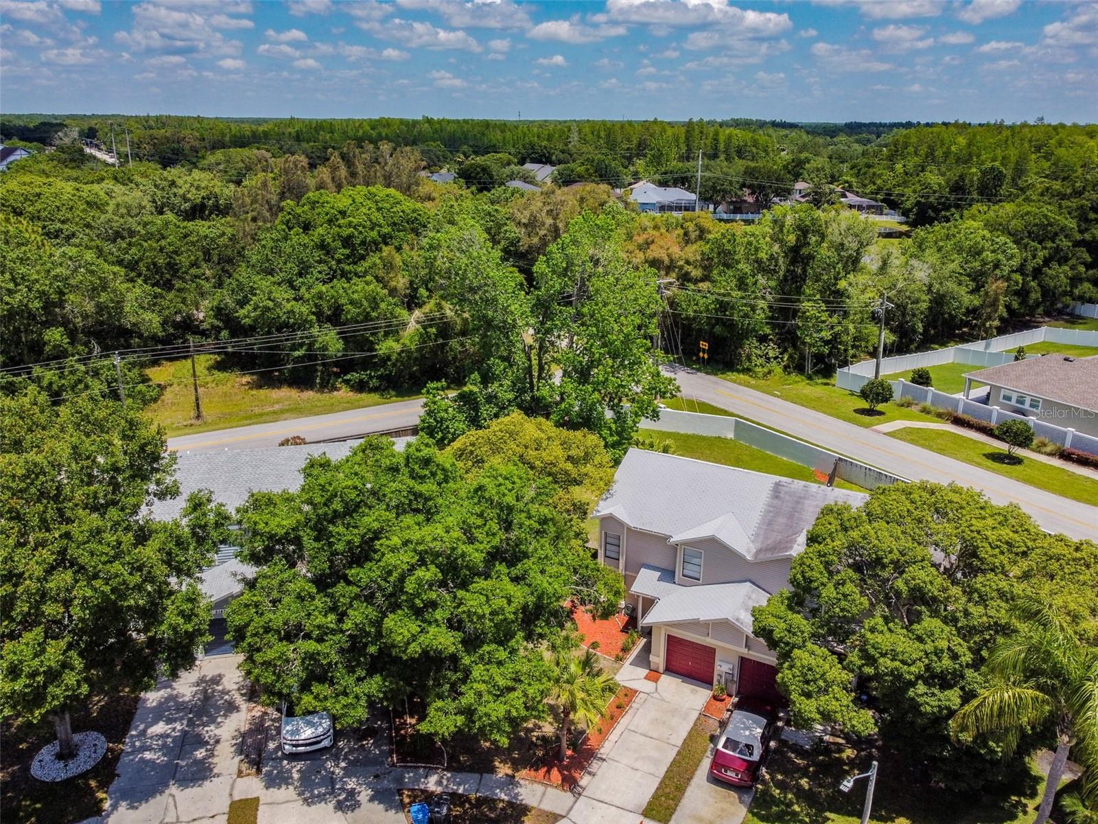 LE CLARE SHORES - Residential Lease