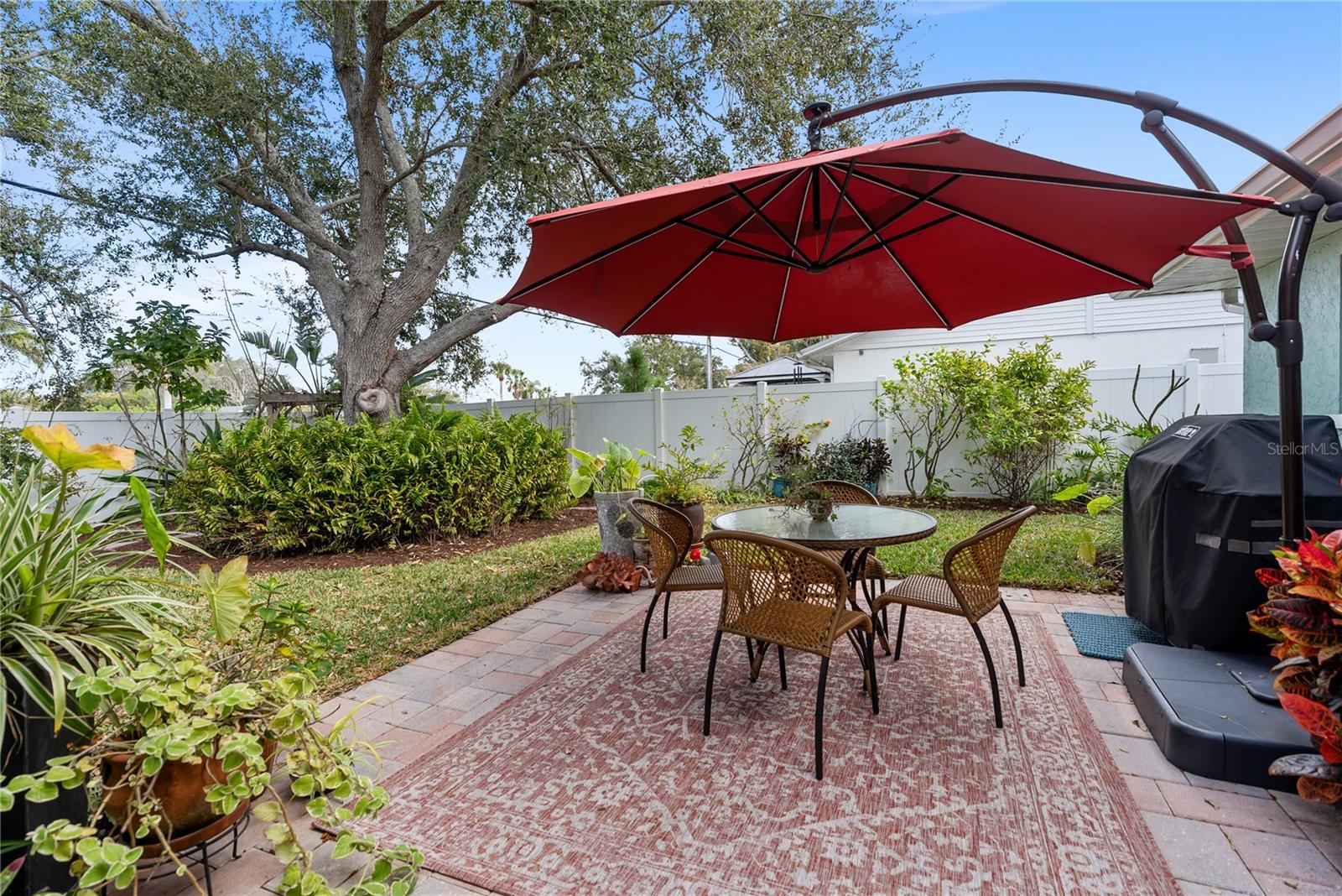 POINTE WEST FIRST ADD - Residential