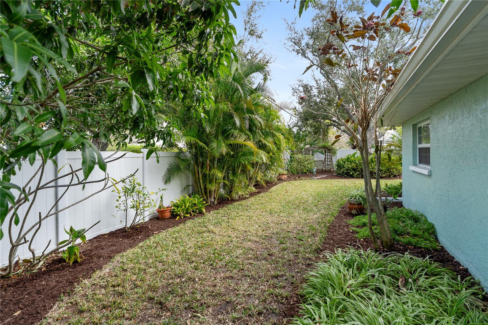 POINTE WEST FIRST ADD - Residential