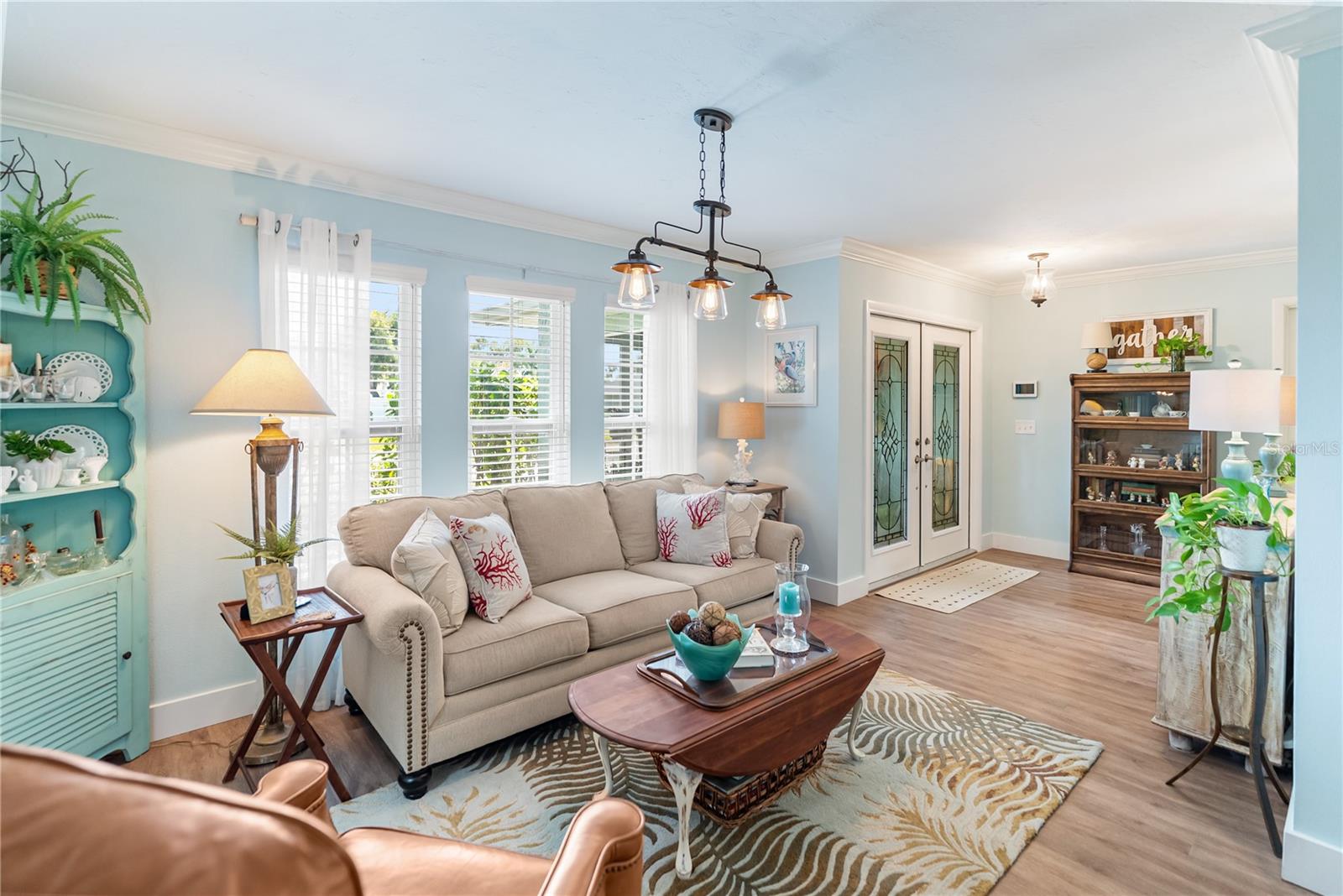 POINTE WEST FIRST ADD - Residential