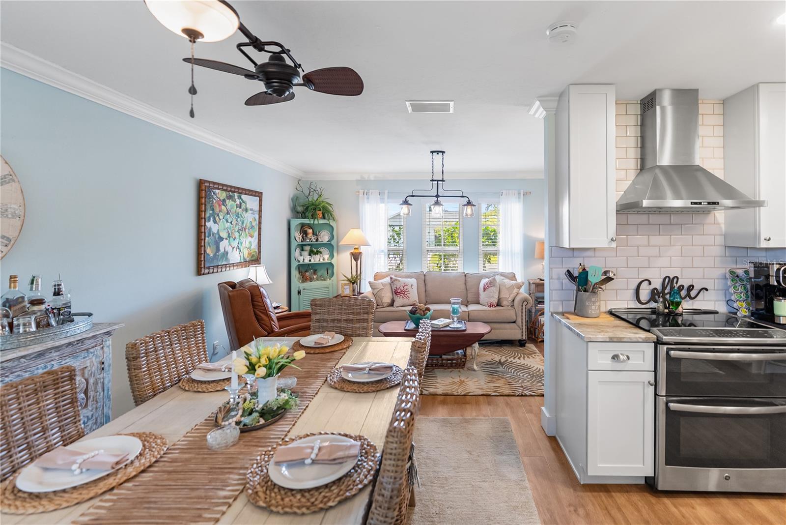 POINTE WEST FIRST ADD - Residential