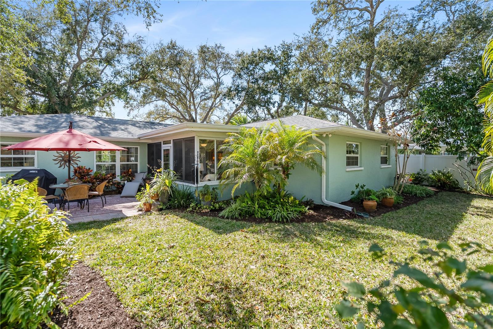 POINTE WEST FIRST ADD - Residential