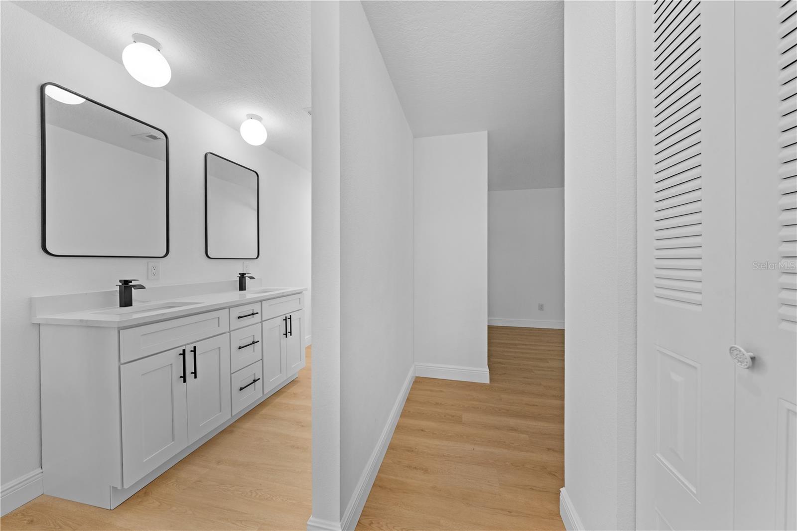 GREEN BRIAR VILLAGE - Residential Lease