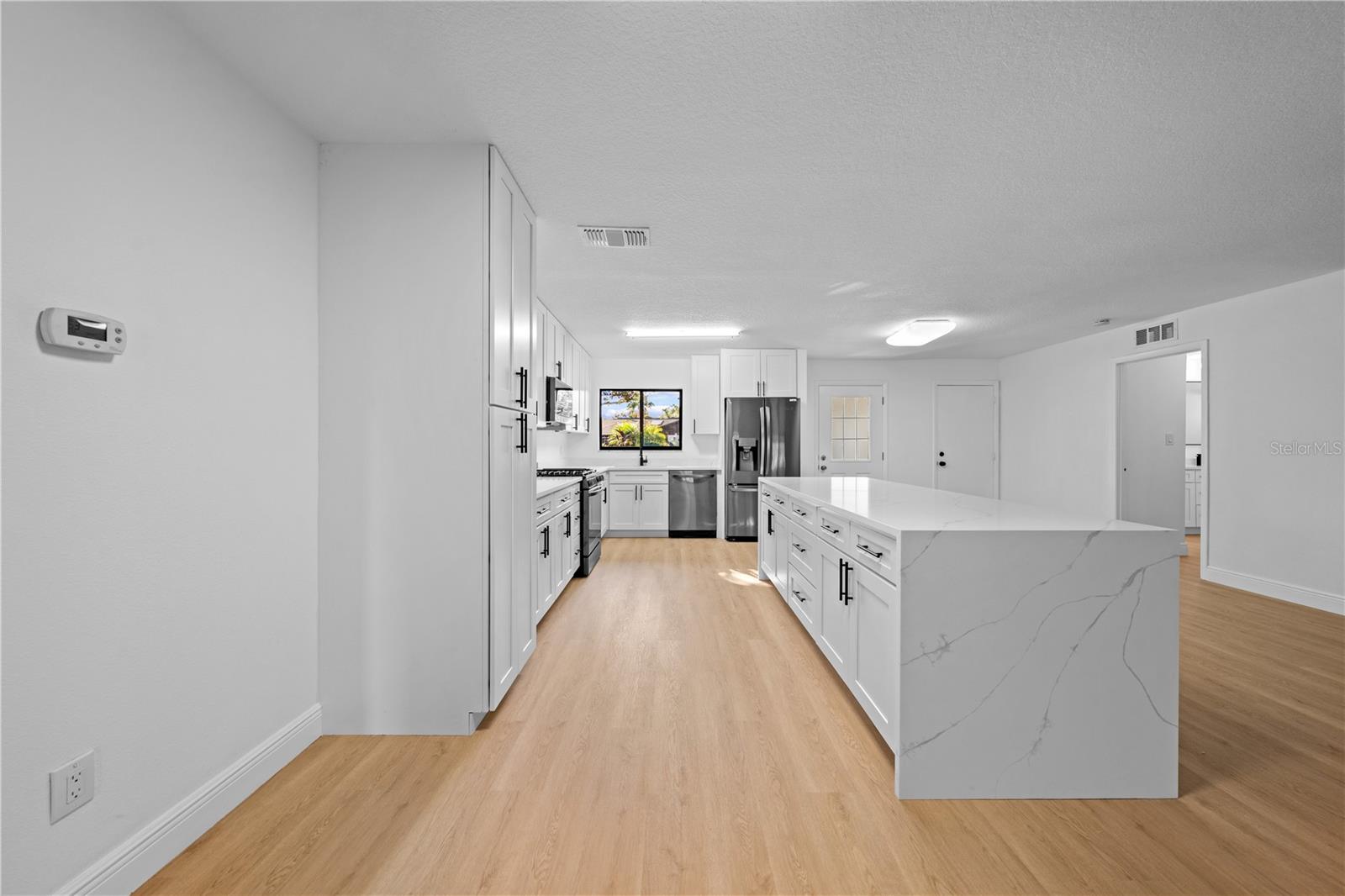 GREEN BRIAR VILLAGE - Residential Lease