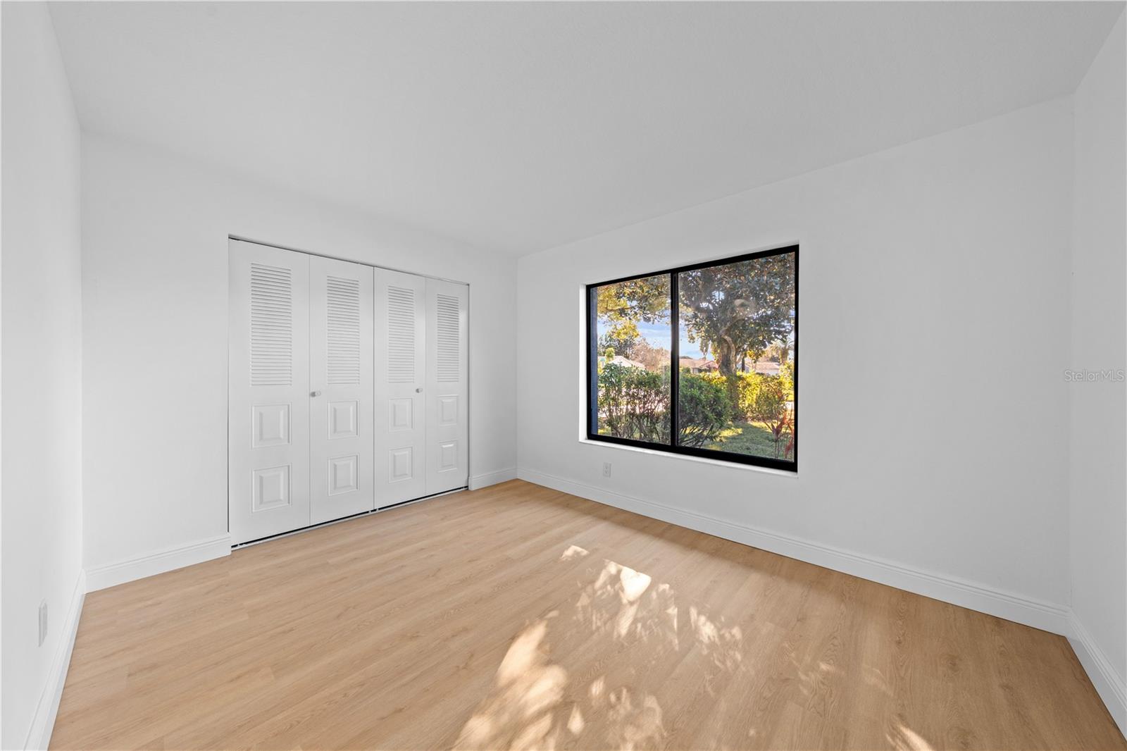 GREEN BRIAR VILLAGE - Residential Lease