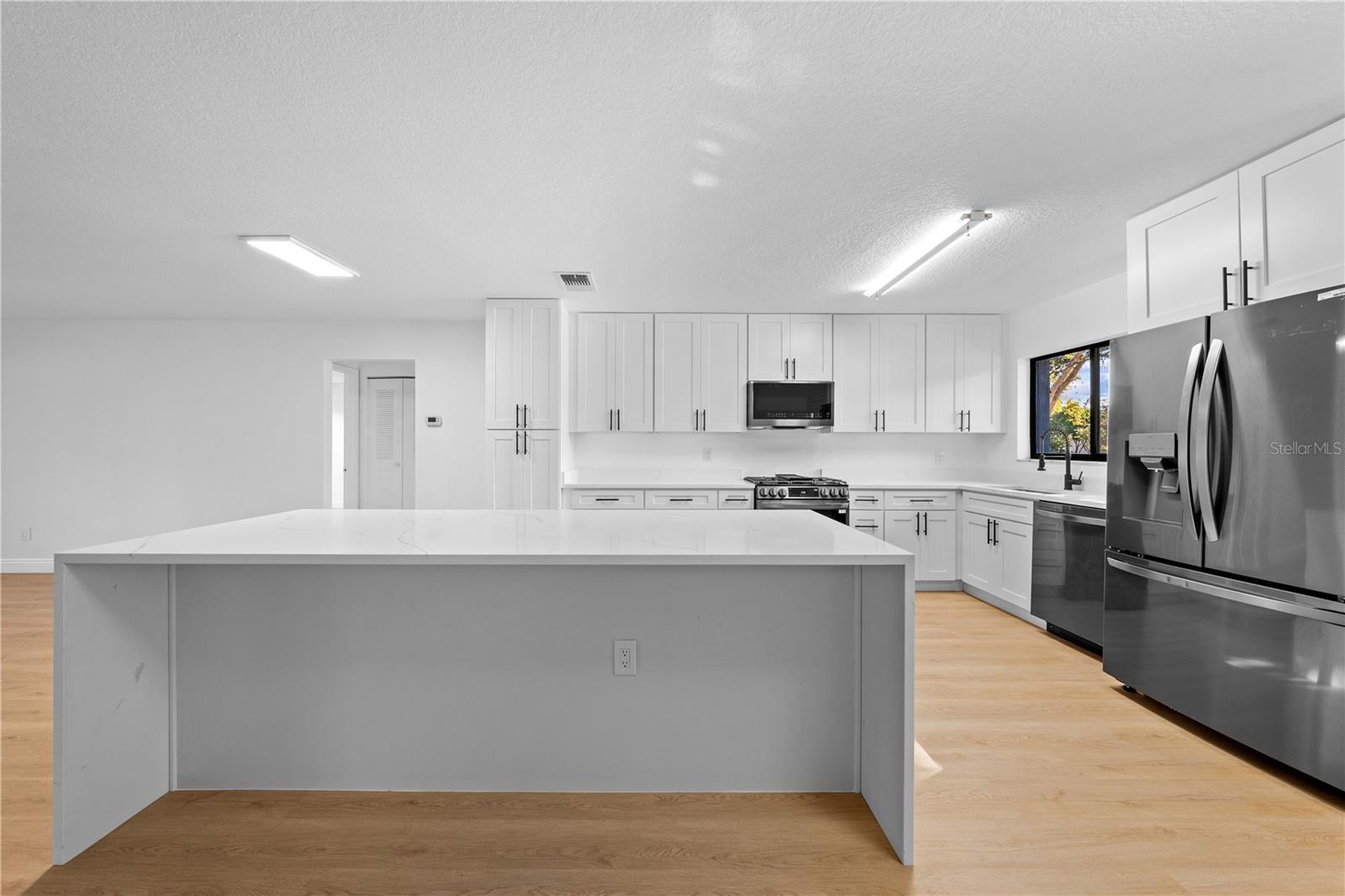 GREEN BRIAR VILLAGE - Residential Lease