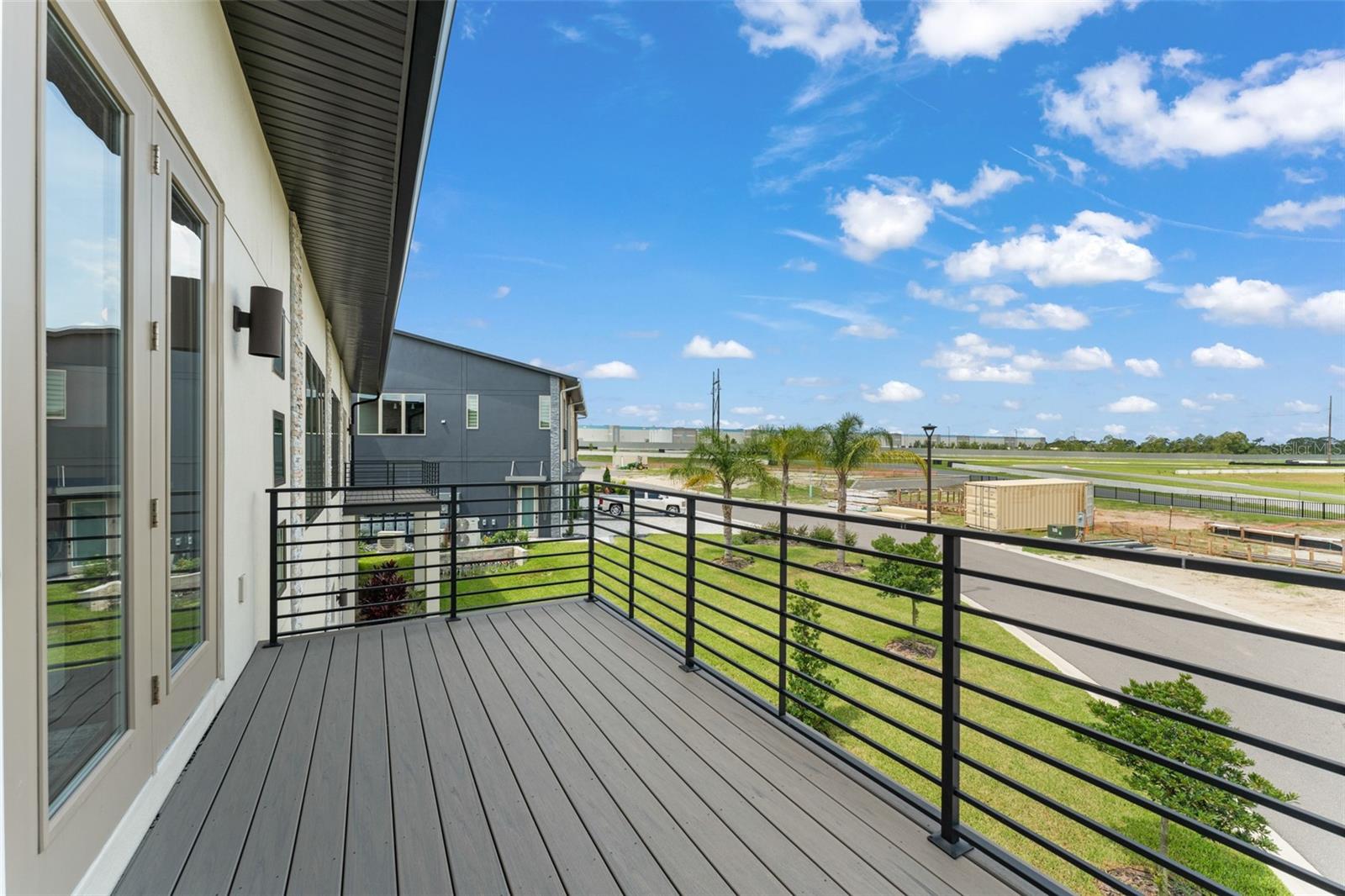 CIRCUIT FLORIDA - Residential