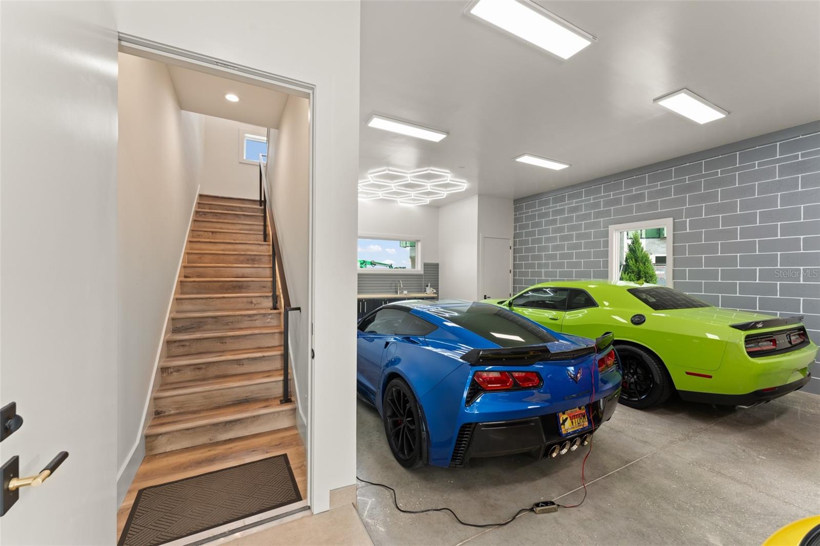 CIRCUIT FLORIDA - Residential