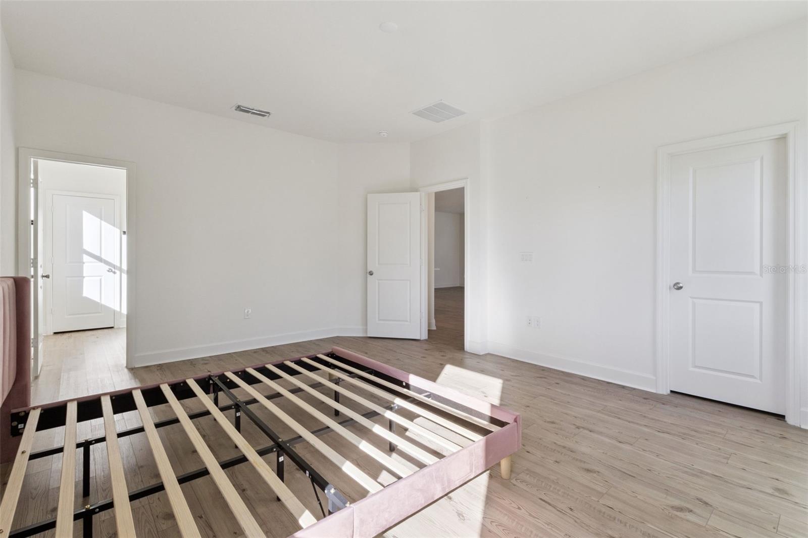 THE SANCTUARY - Residential