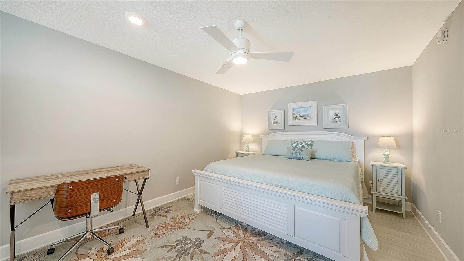 SEA GATE CLUB - Residential