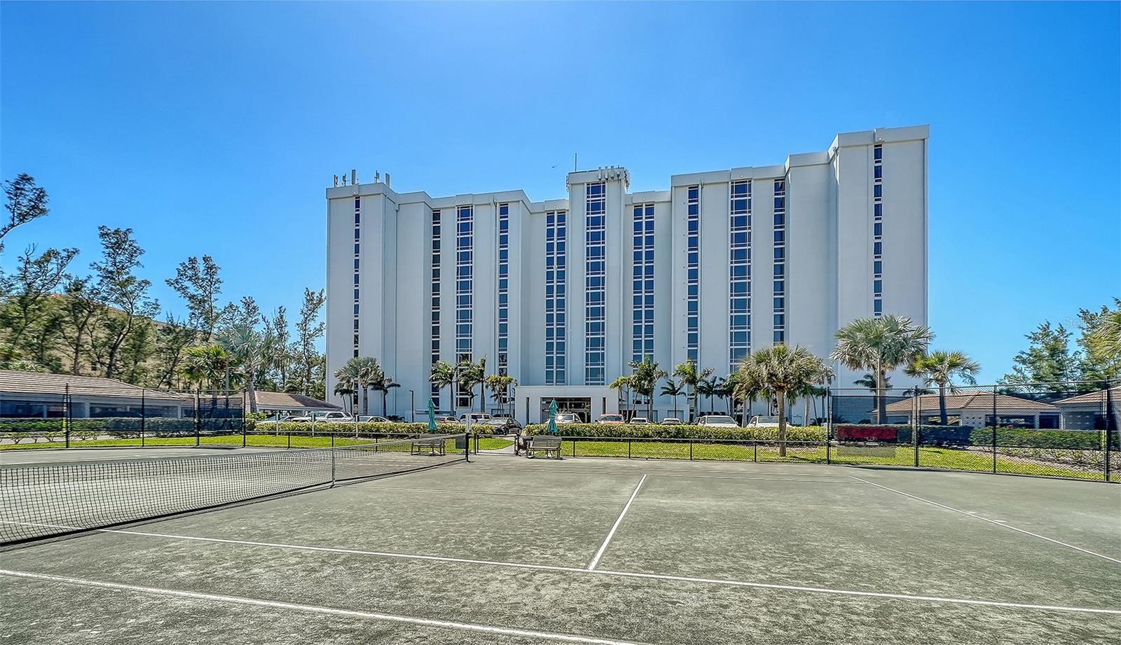 SEA GATE CLUB - Residential