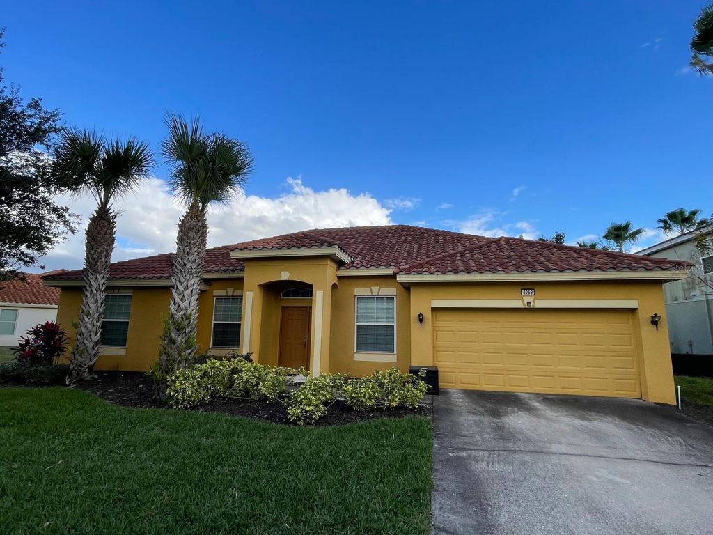 Photo of 4052 Oaktree Drive, Davenport, FL 33837 (MLS # O6378104)