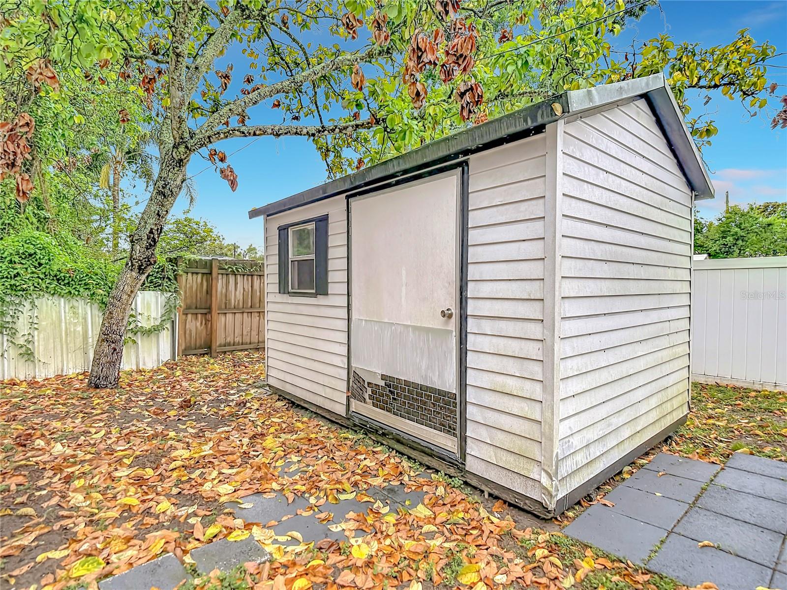 GOLFLAND RESUB - Residential