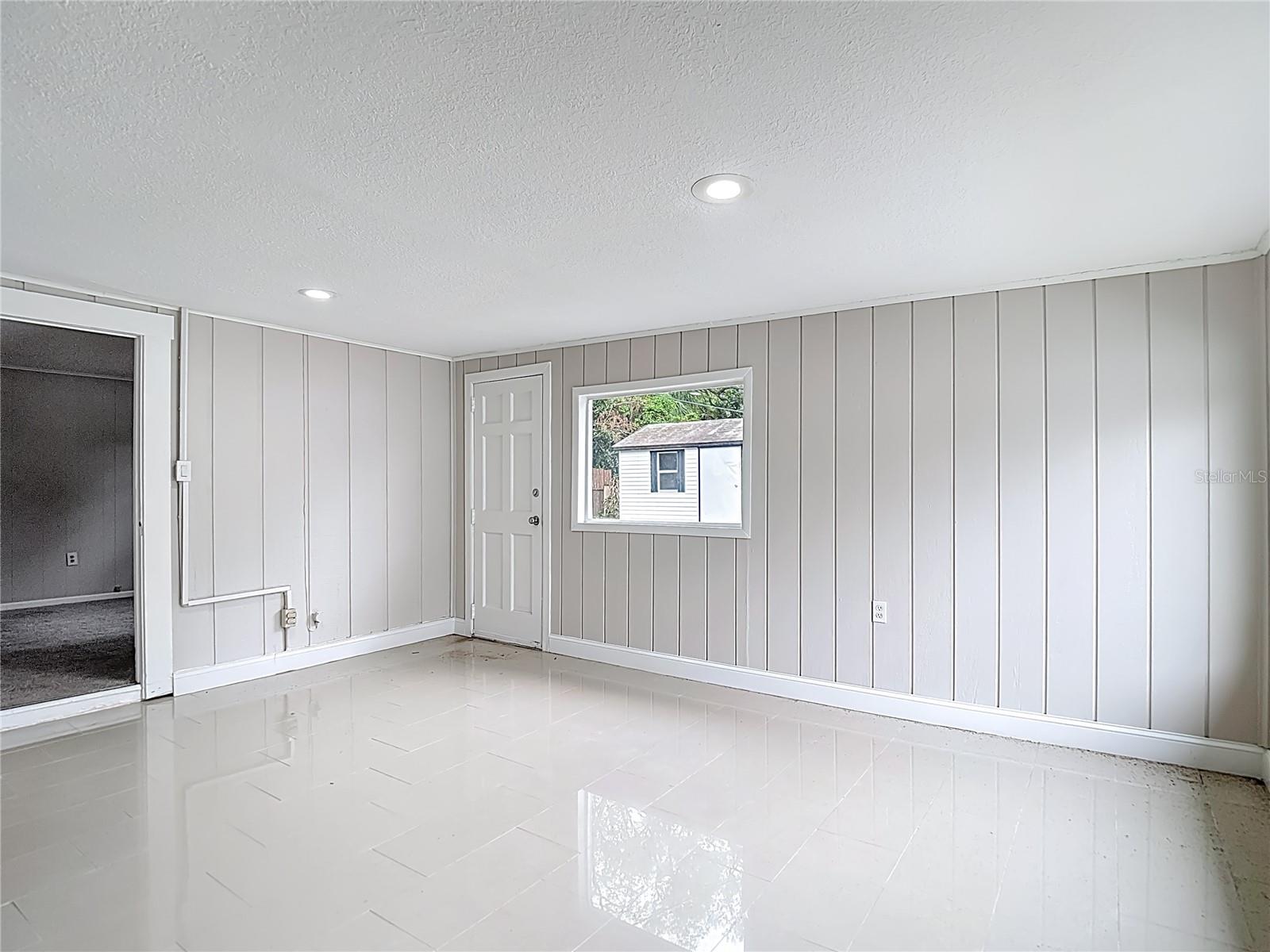 GOLFLAND RESUB - Residential