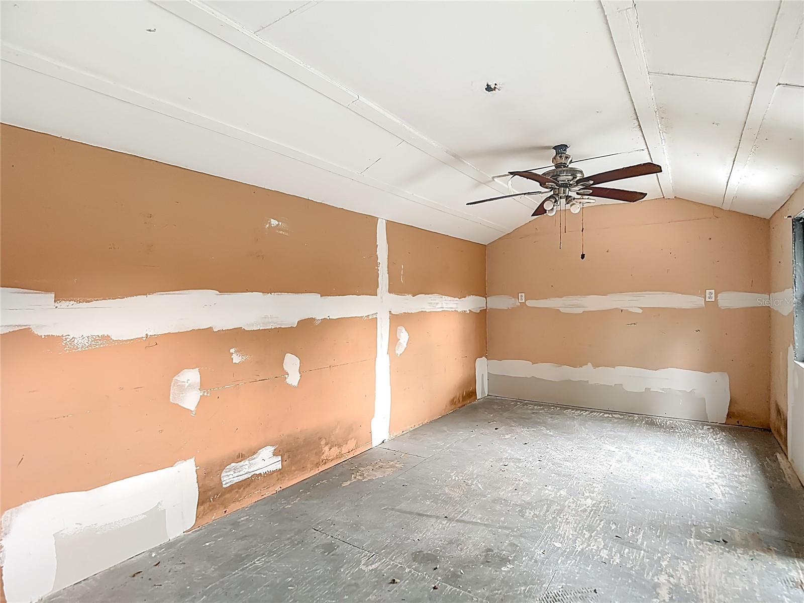 GOLFLAND RESUB - Residential