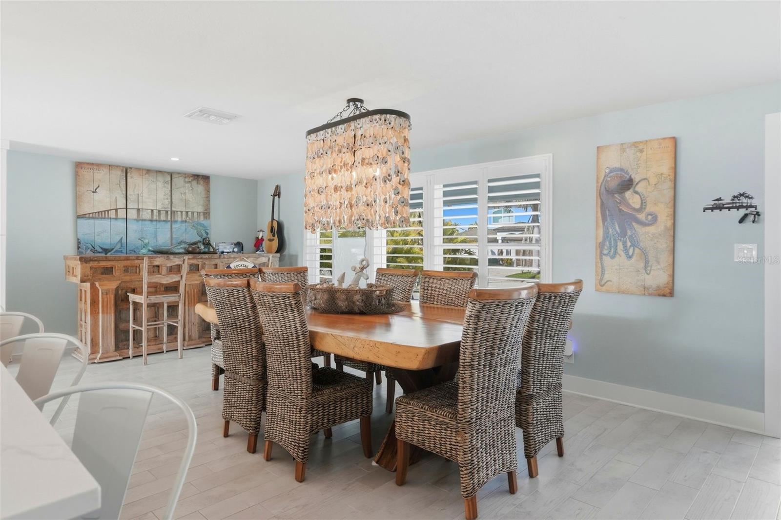 THREE PALMS POINT - Residential