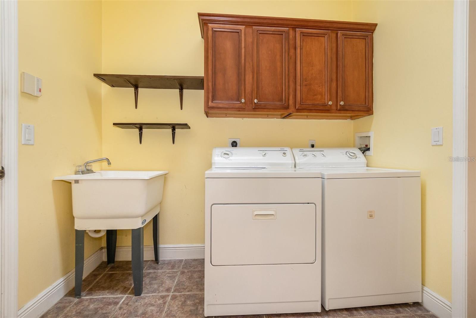 THE GLADES ON SYLVAN LAKE PH 2 - Residential