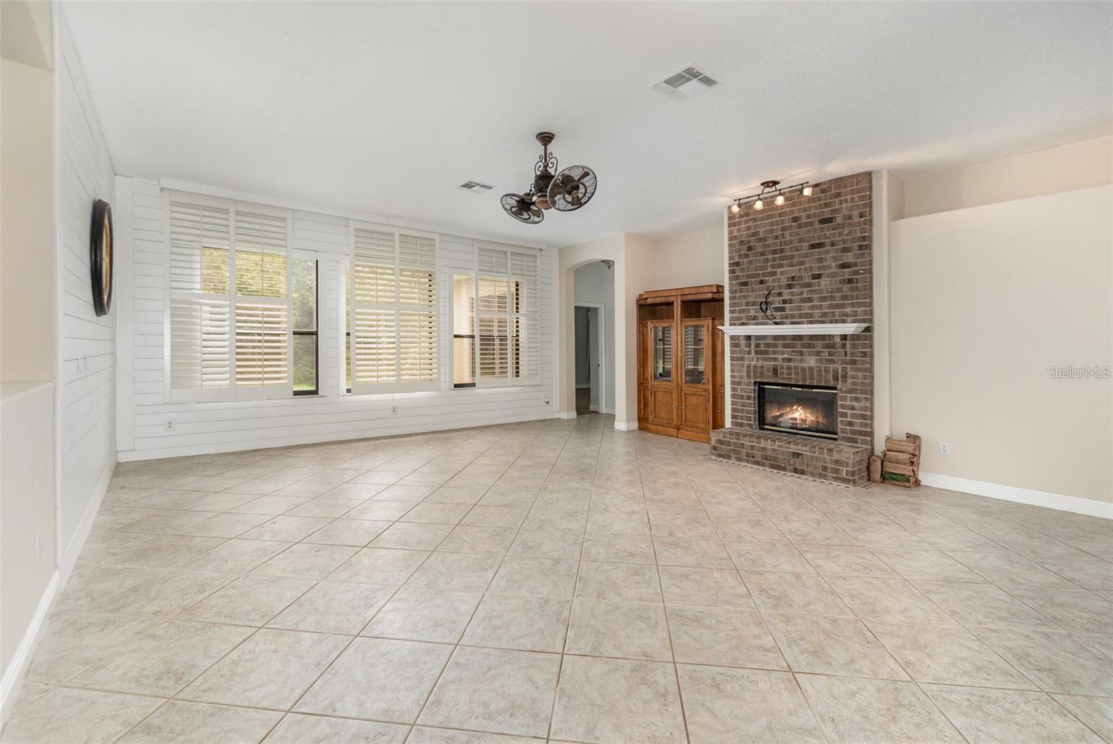 6689 BELL GLADE PLACE